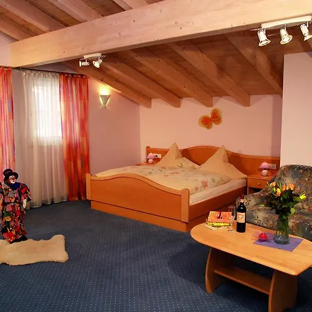 Martinsklause Gasthof *